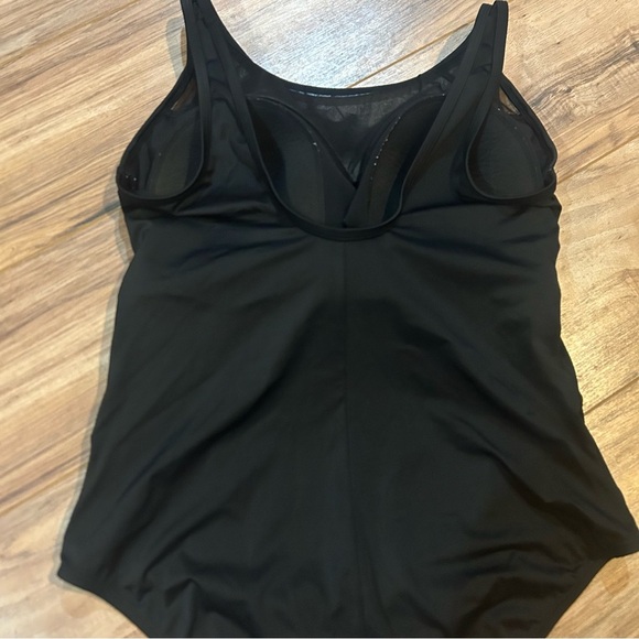 Longitude Women’s 22W Black One Piece Swimsuit Mesh Neckline Tummy Control - Picture 6 of 8